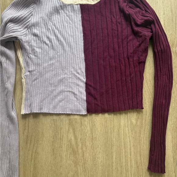 ISALIS Ribbed Knit Top - Picture 2 of 4